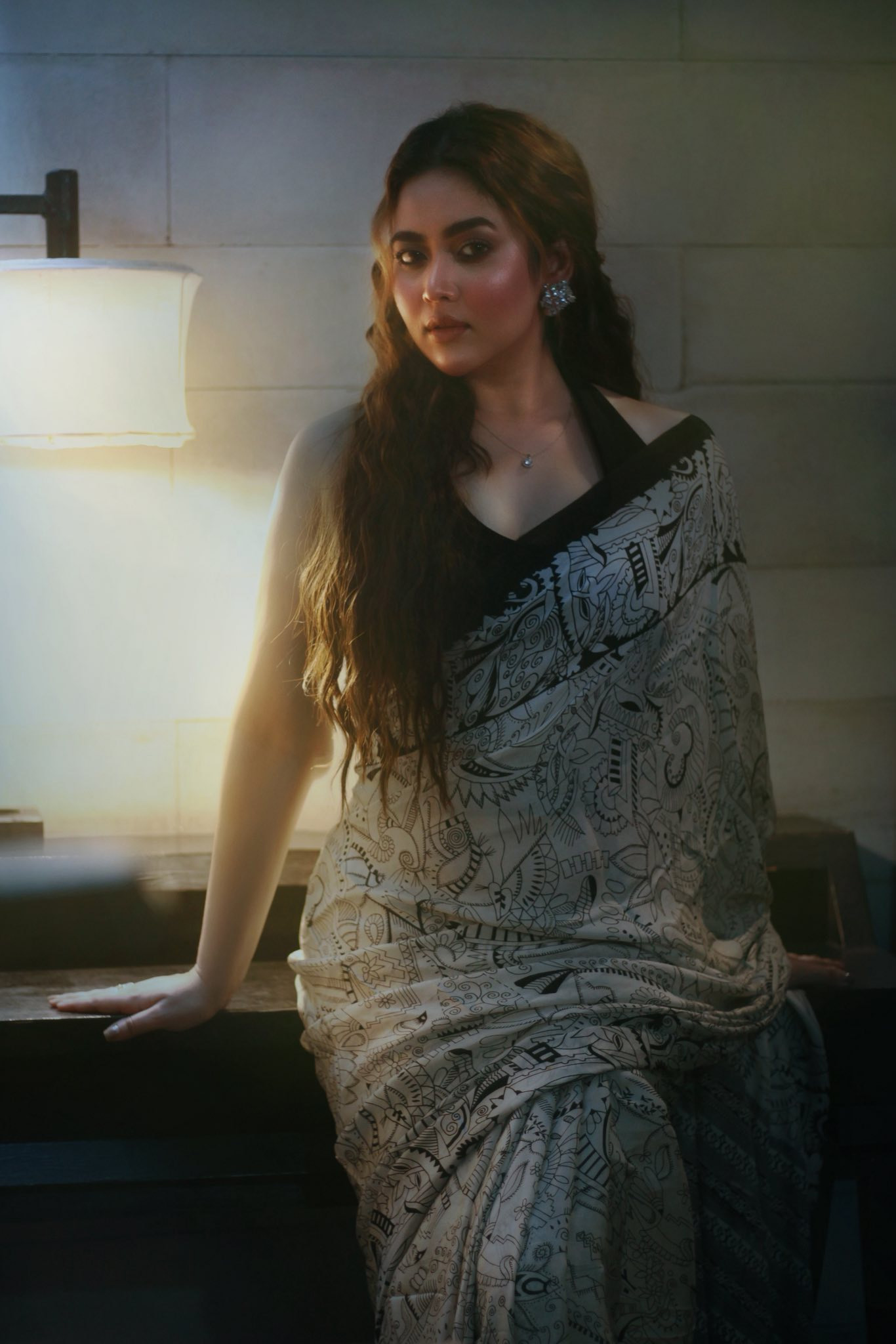 আশনা হাবিব ভাবনা।