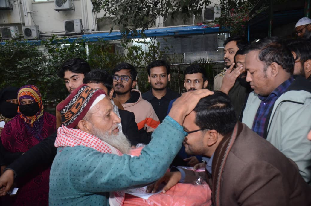 ভালবাসায় সিক্ত ডাঃ তৌহিদুর রহমান আউয়াল।