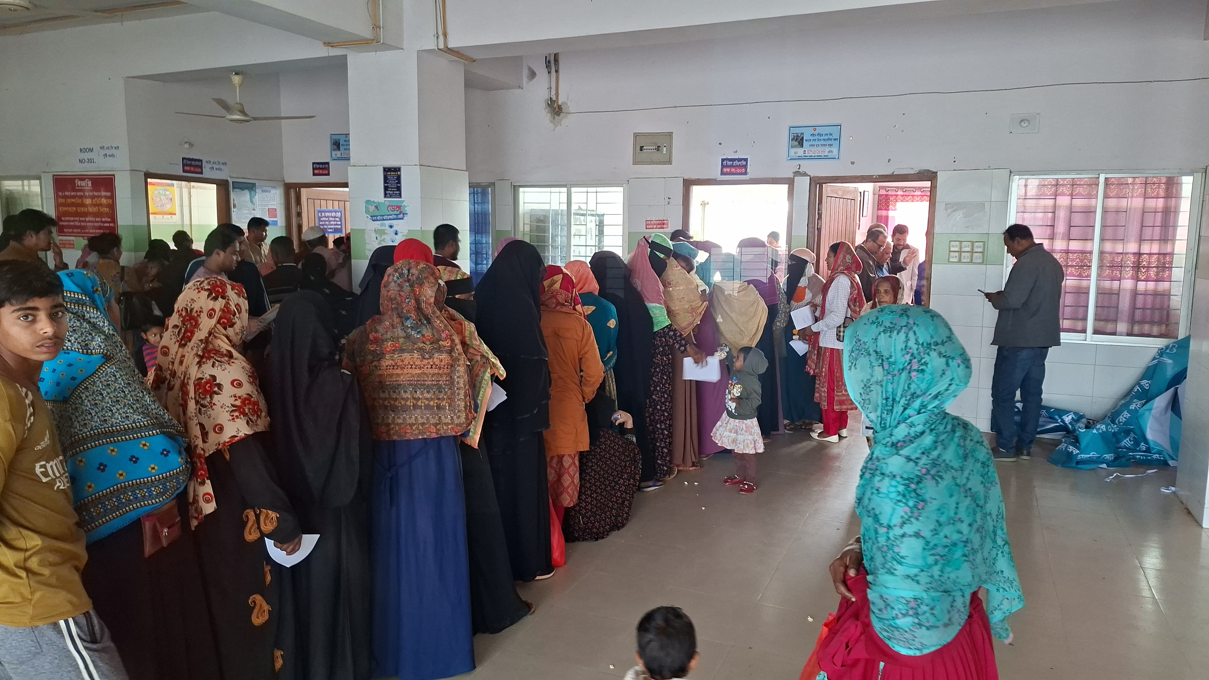 &nbsp;বিনামূল্যে স্তন ও জরায়ুমুখ ক্যান্সার পরীক্ষা কার্যক্রম অনুষ্ঠিত।