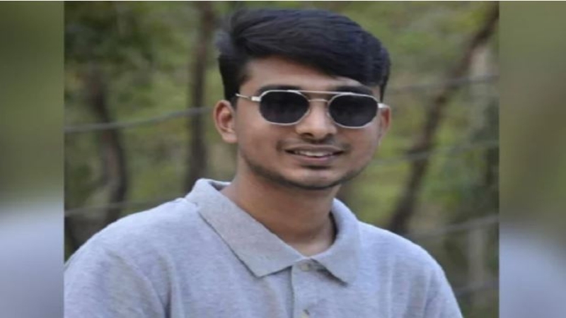 গণতান্ত্রিক ছাত্র সংসদের নেতা অপুর পদ স্থগিত