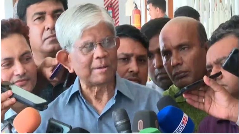 দীর্ঘ ছুটি হলেও অর্থনৈতিক কার্যক্রমে স্থবিরতা আসবে না: অর্থ উপদেষ্টা