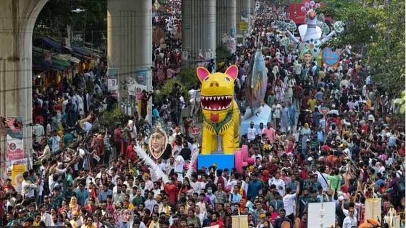 সারাদেশে নানা আনন্দ আয়োজনে পহেলা বৈশাখ উদযাপন
