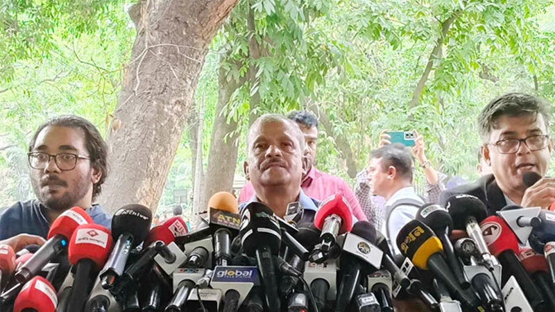 ডিসেম্বর থেকে জুনের মধ্যে যত দ্রুত সম্ভব নির্বাচন : আইন উপদেষ্টা
