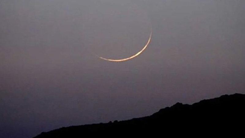 চাঁদ দেখা গেছে, কাল ঈদ