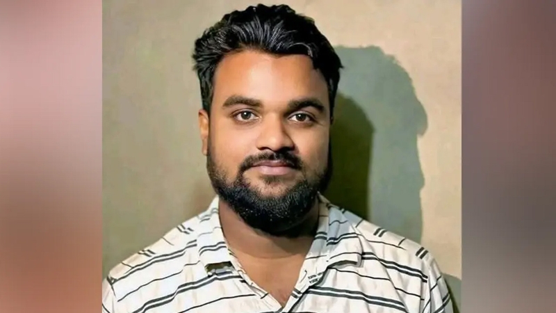 ছাত্রদল নেতাকে কুপিয়ে জখম করল স্বেচ্ছাসেবক লীগ নেতা