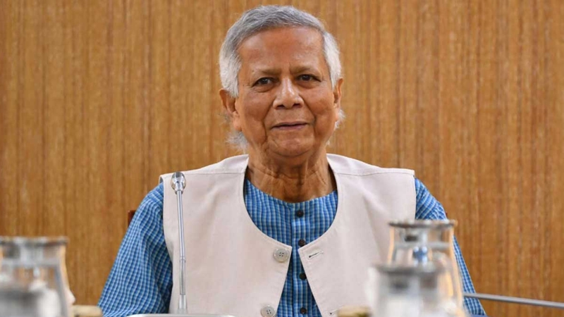 মার্কিন শুল্কারোপ নিয়ে জরুরি বৈঠকে বসেছেন প্রধান উপদেষ্টা