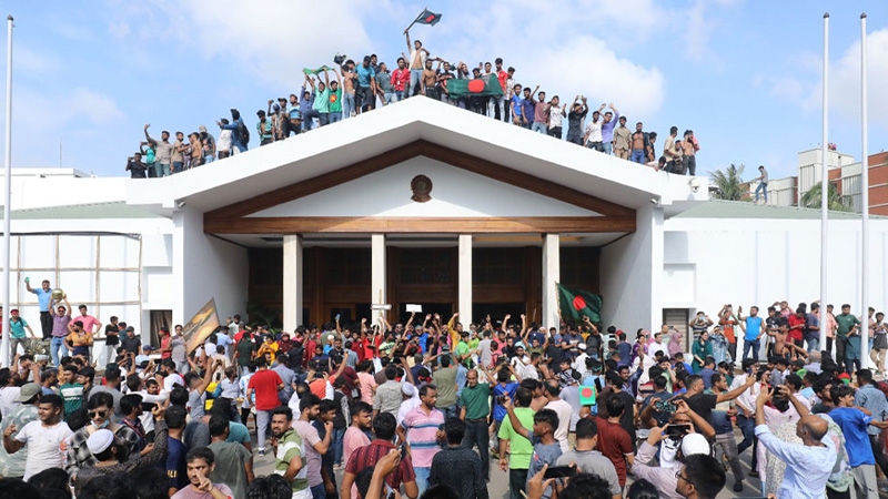 জর্জিয়া সিনেট ছাত্র আন্দোলন এবং অন্তর্বর্তীকালীন সরকারের সংস্কার সমর্থন করেছে