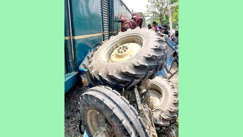 কুড়িগ্রামে ট্রেন-ট্রাক্টর সংঘর্ষ আহত -২