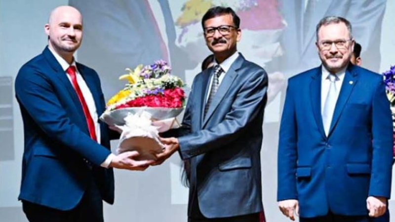 ‘বাংলাদেশ-রাশিয়ার বন্ধুত্ব অব্যাহত রাখতে হবে’