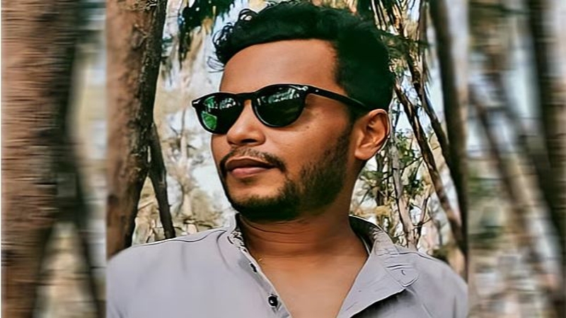 কক্সবাজারে বিমানবাহিনীর নির্মাণাধীন ঘাঁটিতে হামলা