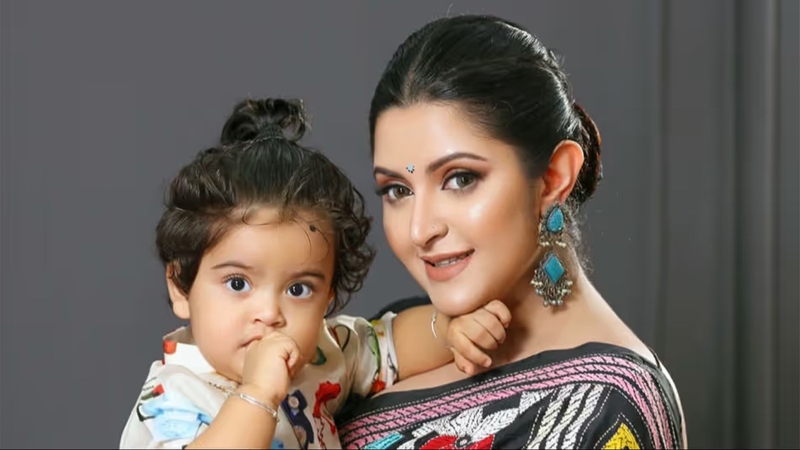পরীমণির বিরুদ্ধে থানায় জিডি