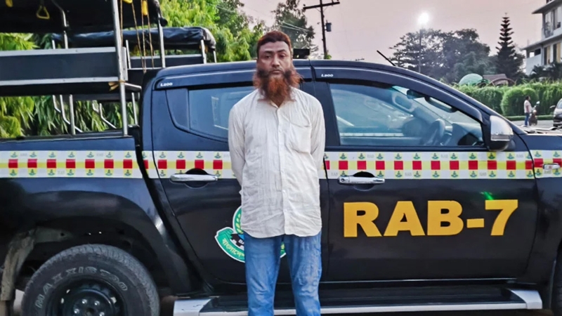 পিলখানা হত্যা মামলায় মৃত্যুদণ্ডপ্রাপ্ত পলাতক আসামি গ্রেপ্তার
