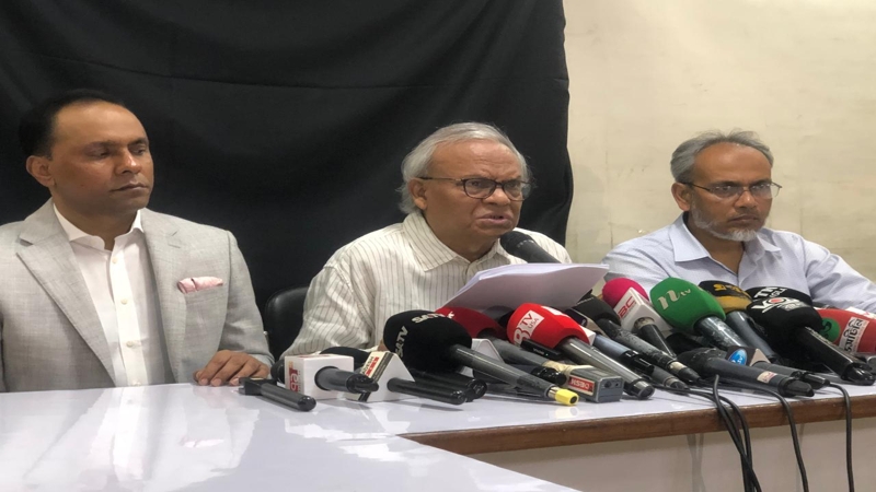 ‘প্রশাসনের আচরণে দুঃস্কৃতিকারীরা আশকারা পাচ্ছে’