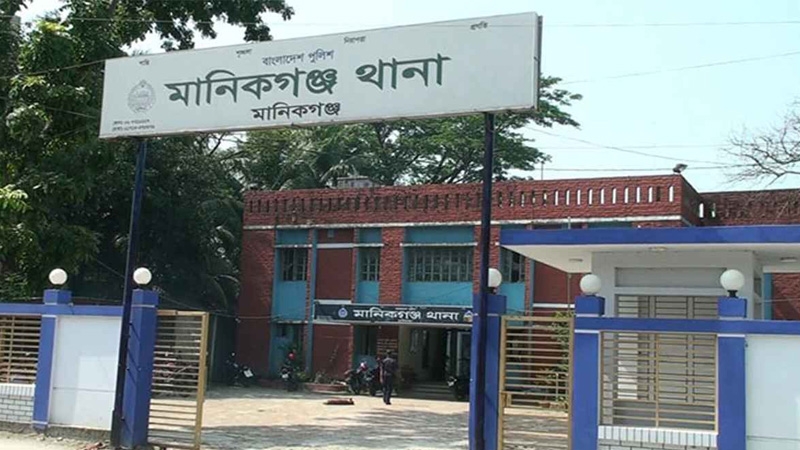 চিত্রশিল্পীর বাড়ি অগ্নিসংযোগের ঘটনায় গ্রেপ্তার ৬