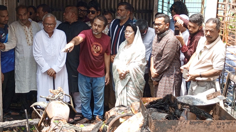 হাসিনার নির্দেশেই মানবেন্দ্র ঘোষের বাড়ি পুড়িয়েছে : রিজভী