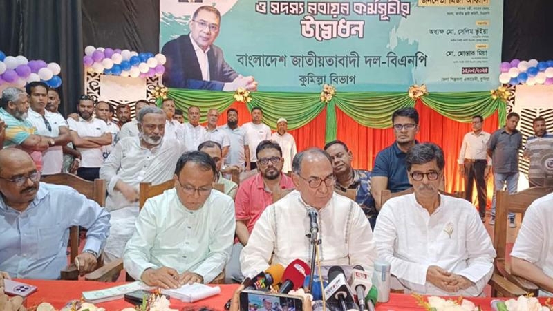 দেশের স্বাধীনতা ও সার্বভৌমত্ব সরকারের কাছে নিরাপদ নয়