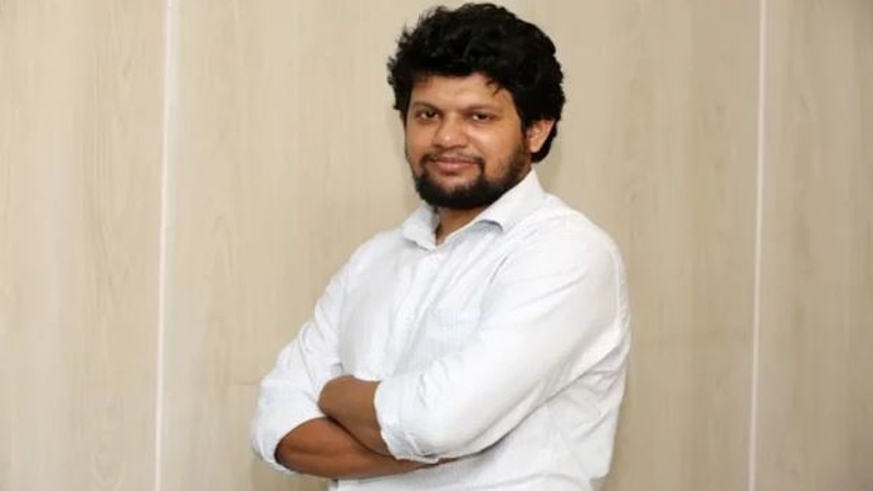 তথ্য ও সম্প্রচার উপদেষ্টা মাহফুজ আলম