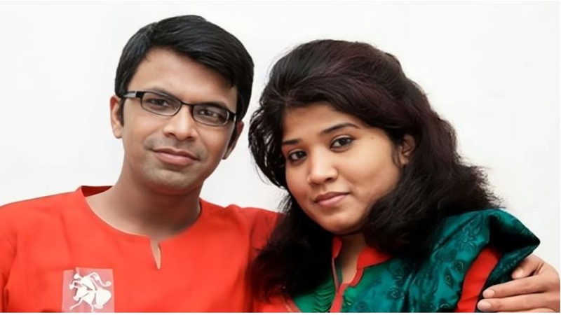 সাবেক বিচারপতি মানিককে জেলগেটে জিজ্ঞাসাবাদ