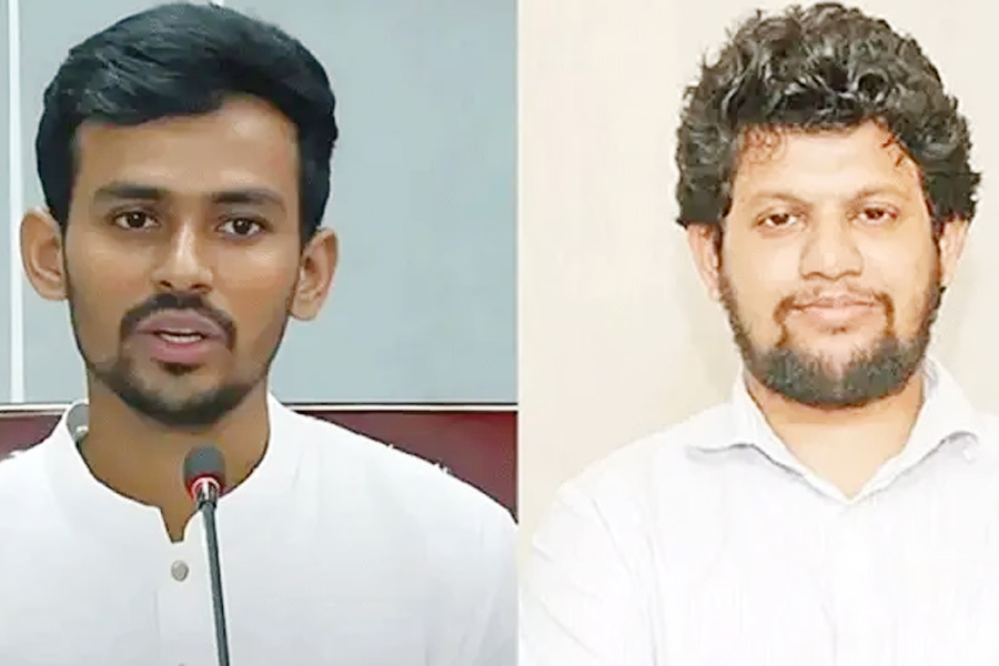 উপদেষ্টা আসিফ মাহমুদ-মাহফুজ আলম পদত্যাগ করেছেন