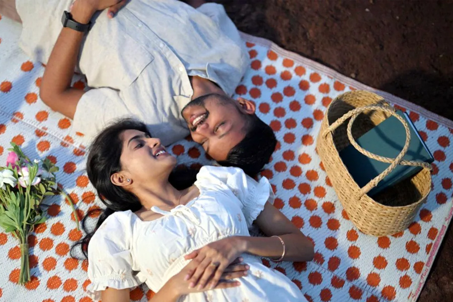 পরকীয়ার প্রবণতা কারা বেশি, গবেষণা কী বলছে?