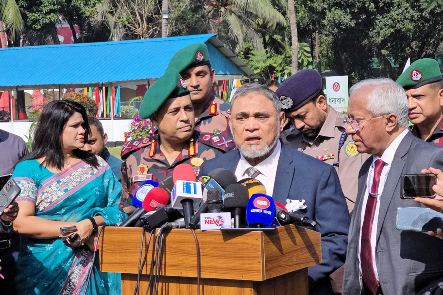 নির্বাচন প্রতিহত করতে চাইলেই ব্যবস্থা: সিইসি