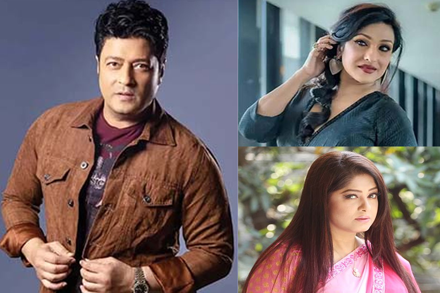 ঋতুপর্ণা-মৌসুমীর সঙ্গে প্রকাশ্যে ফেরদৌস