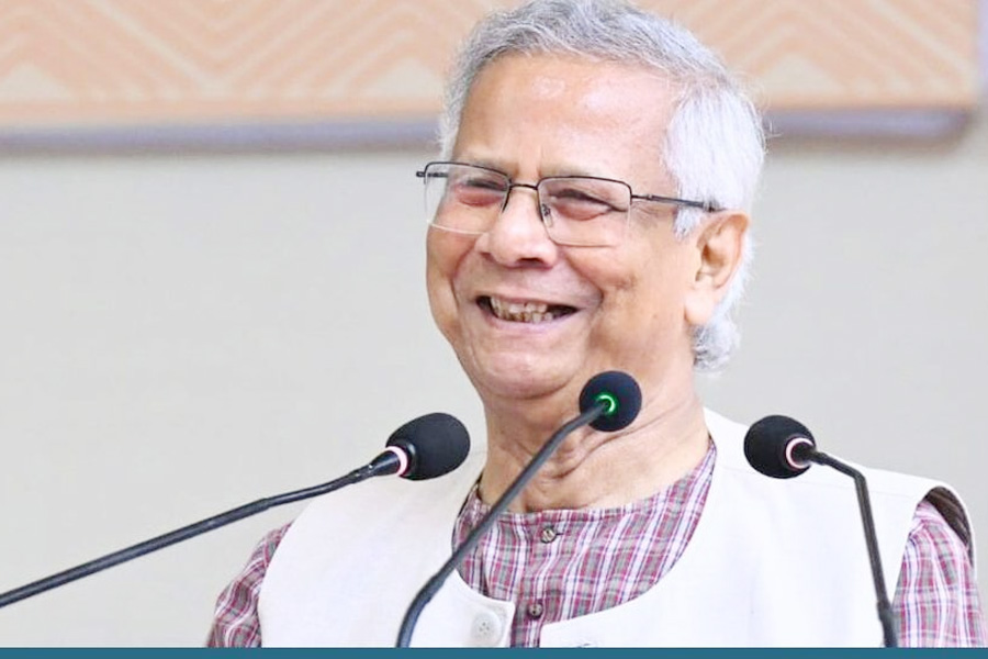 নিজেরা বিভক্ত হলে জাতি হিসেবে ব্যর্থ হব : প্রধান উপদেষ্টা
