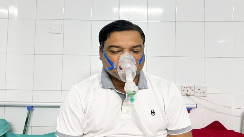 বিএফইউজের মহাসচিব কাদের গনি চৌধুরী হাসপাতালে ভর্তি