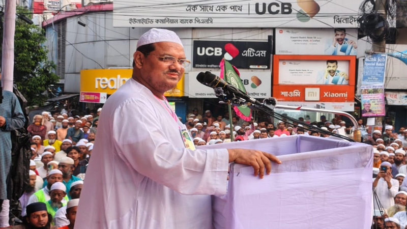 ইসলামপন্থীদের গণজাগরণ দেখে ভয় পাচ্ছে: চরমোনাই পীর