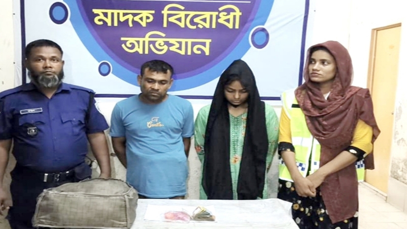 ফুলবাড়ীতে ২৩৬৮পিস ইয়াবাসহ দুই মাদক কারবারি আটক