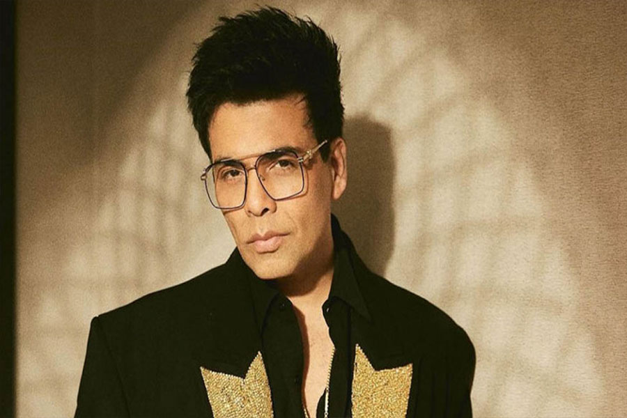 শাহরুখের পর এবার মেট গালায় অভিষেক হবে করণ জোহরের