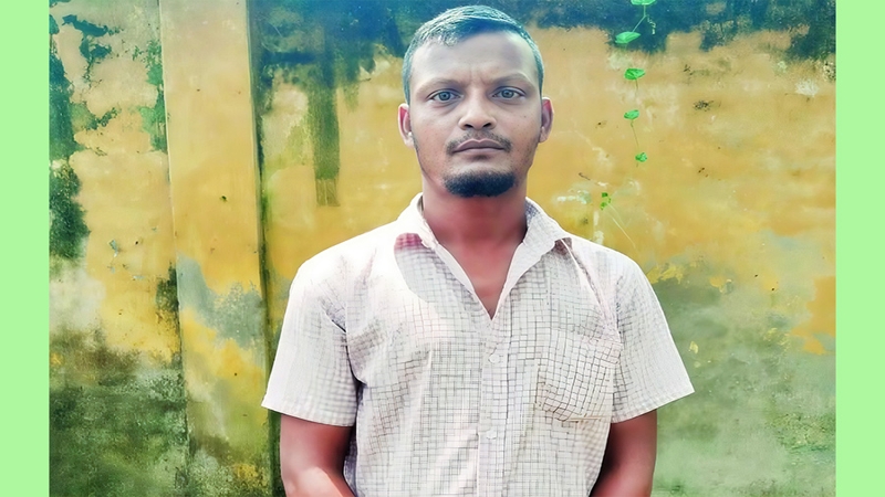 শেরপুর প্রকাশ্যে গাঁজা সেবনের দায়ে ২ মাসের কারাদণ্ড