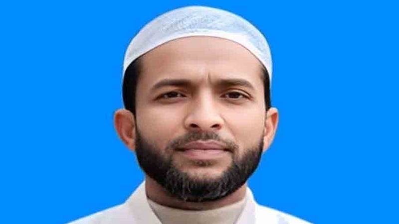 ‘৫০ হাজার টাকা দাও বিষয়টা আমি দেখছি’