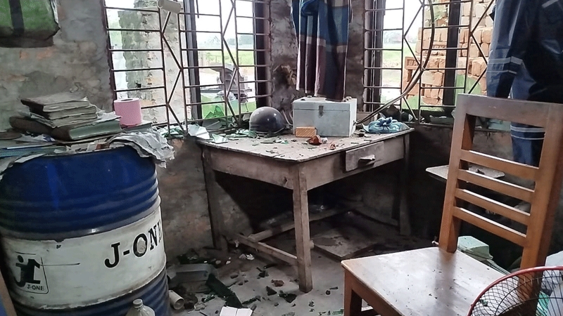 জামায়াত নেতার ইটভাটায় হামলা, ভাঙচুর-লুটপাট