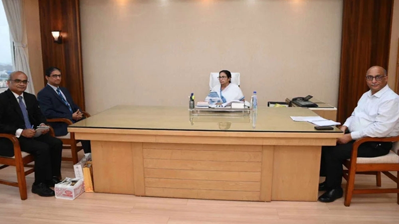মমতার সঙ্গে বাংলাদেশ হাইকমিশনারের সাক্ষাৎ