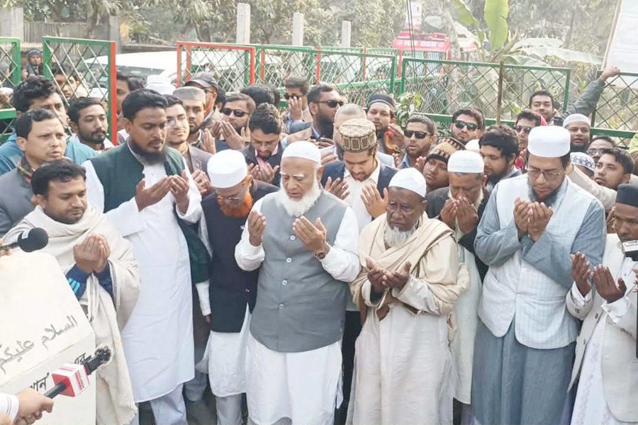 সমাজের চাবি-নেতৃত্ব যুবকদের হাতে তুলে দেব