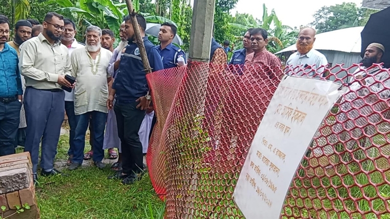 শ্রীপুরের রাব্বির লাশ তুলতে দেয়নি পরিবার