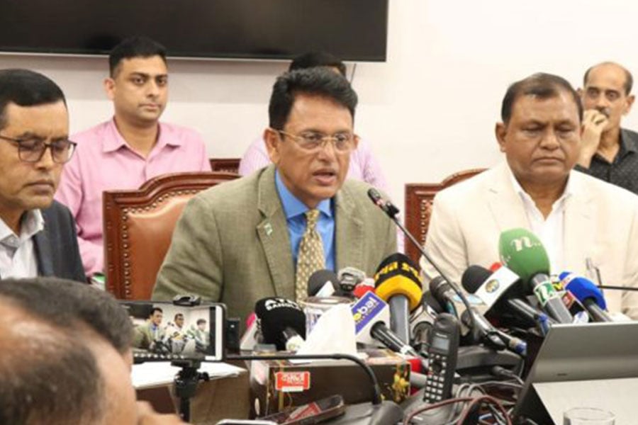 এইচএসসি পরীক্ষা অভিন্ন প্রশ্নপত্রে: শিক্ষামন্ত্রী