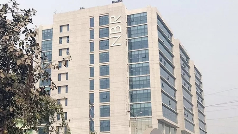 এনবিআরের ৮ কর্মকর্তাকে সাময়িক বরখাস্ত