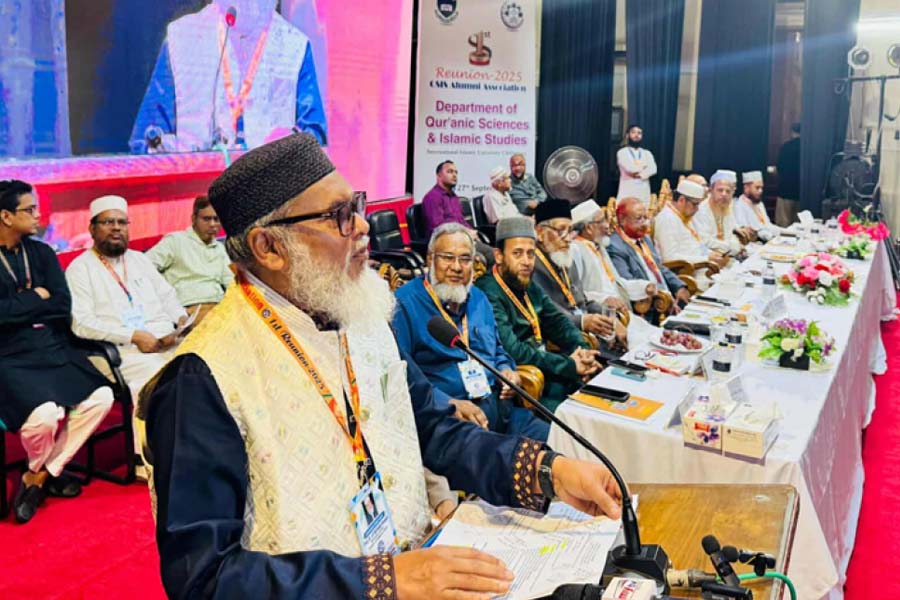 ‘উচ্চশিক্ষা সমৃদ্ধ জাতির হাতিয়ার’: ধর্ম উপদেষ্টা