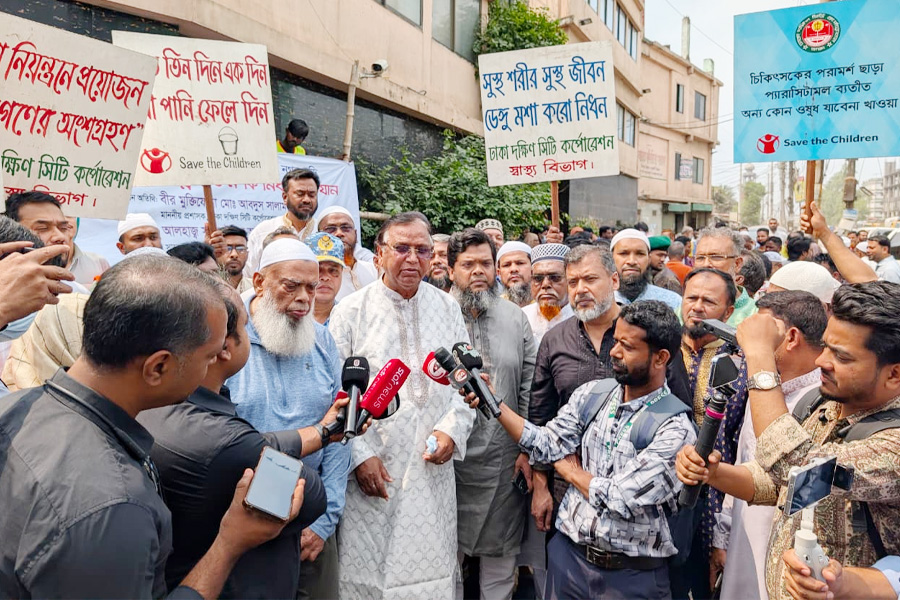 ঈদের পর শুরু হবে জিয়া সরণি খাল পরিষ্কার ও সংস্কারের কাজ