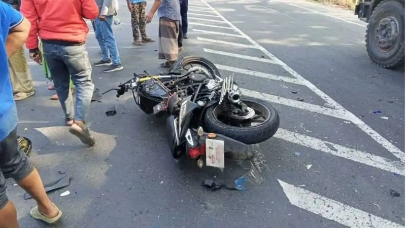 ভূরুঙ্গামারীতে মোটরসাইকেলের ধাক্কায় নারী নিহত