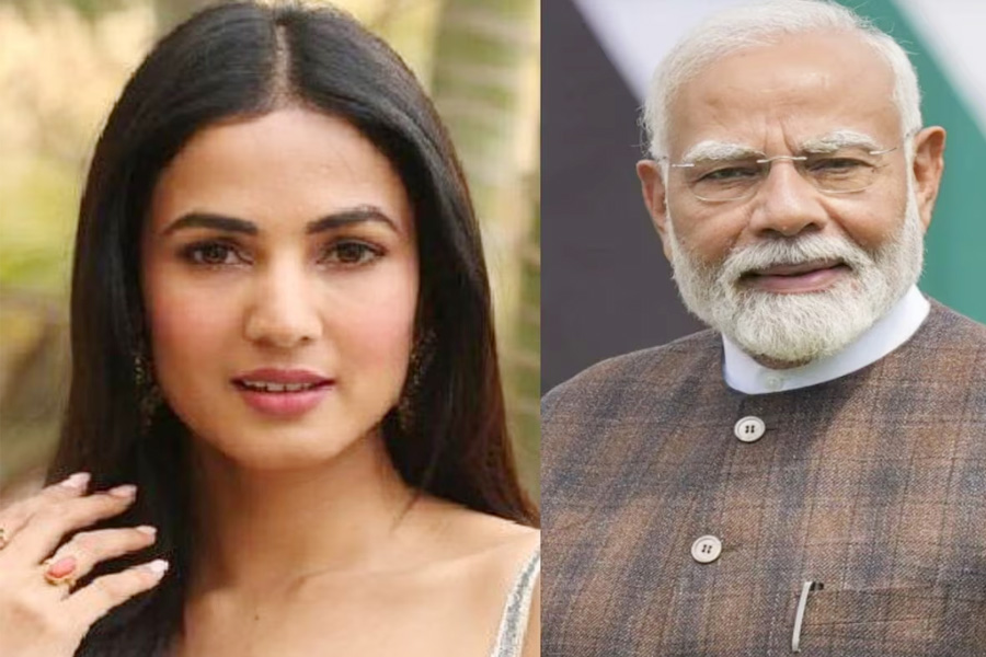 দুবাই বিমানবন্দরে আটকা পড়ে মোদির সাহায্য চাইলেন চৌহান