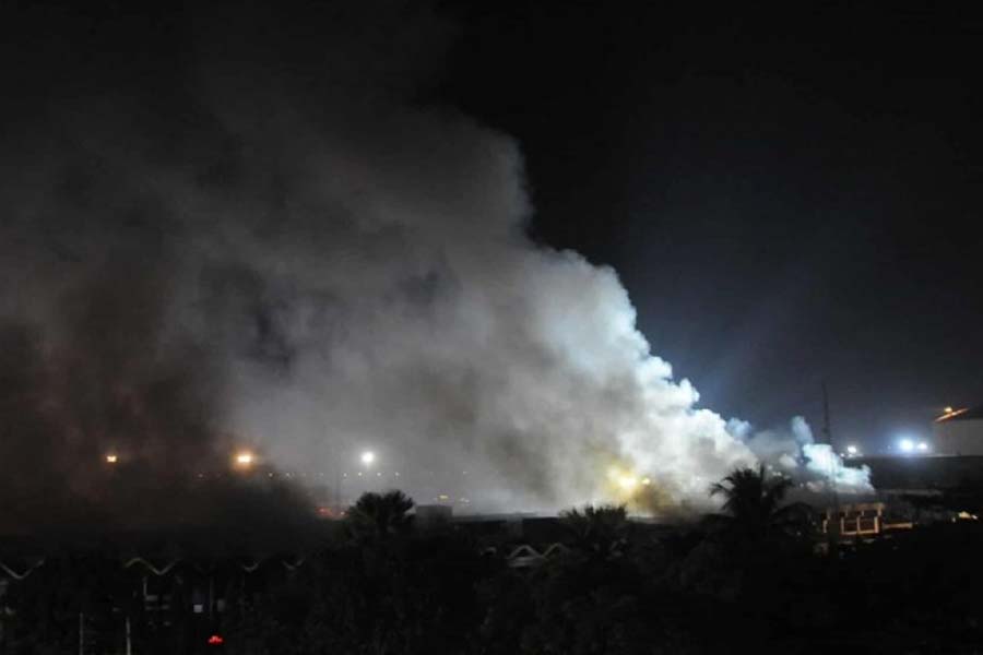 বিমানবন্দরের কার্গো ভিলেজের আগুন নিয়ন্ত্রণে