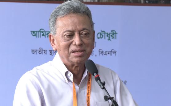 গণতন্ত্রের বাতিঘর তারেক রহমান: আমীর খসরু