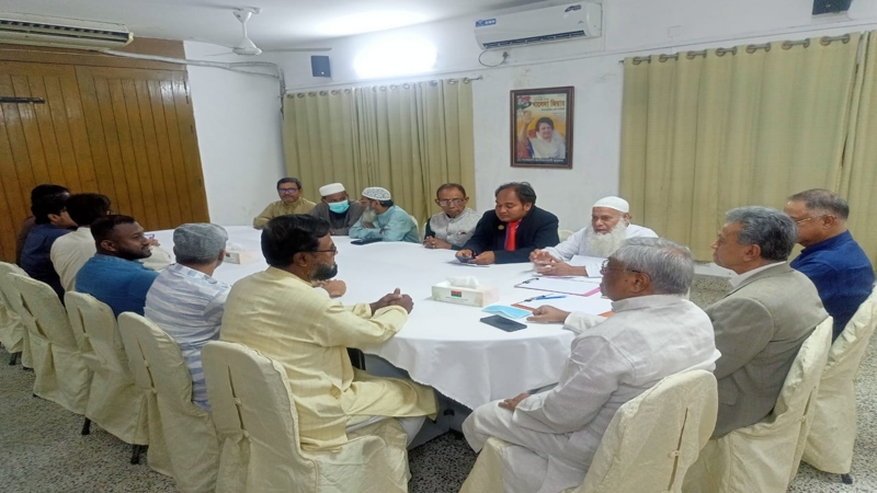 ‘এতো আত্মত্যাগ কোনো মহামানবকে ক্ষমতায় বসানোর জন্য নয়’