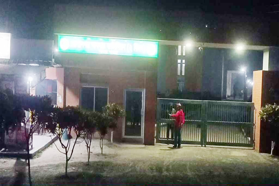 বেদগ্রামে আনসার ব্যাটালিয়ন অফিস কম্পাউন্ডে ককটেল বিস্ফোরণ