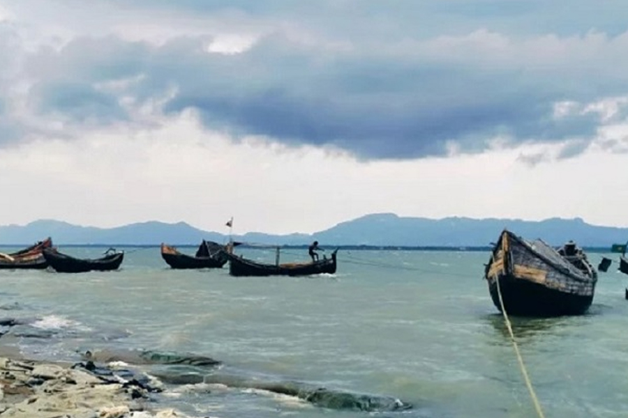 ১৩ বাংলাদেশি জেলেকে ধরে নিল আরাকান আর্মি