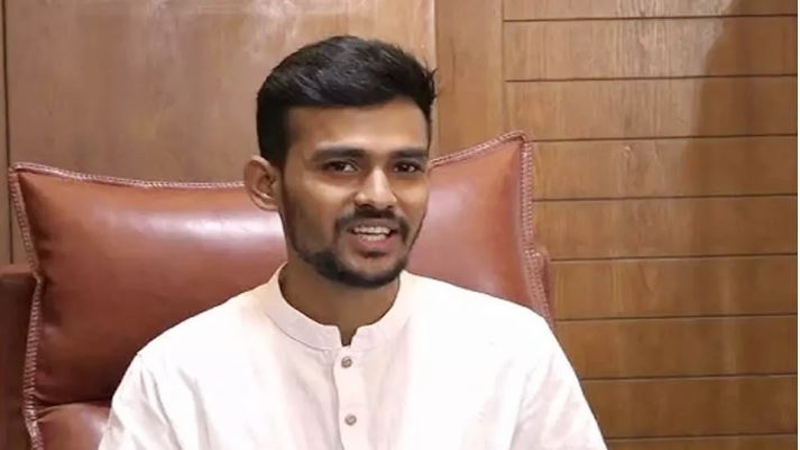 আ.লীগের পুনর্বাসন নিয়ে উপদেষ্টা আসিফ মাহমুদের পোস্ট
