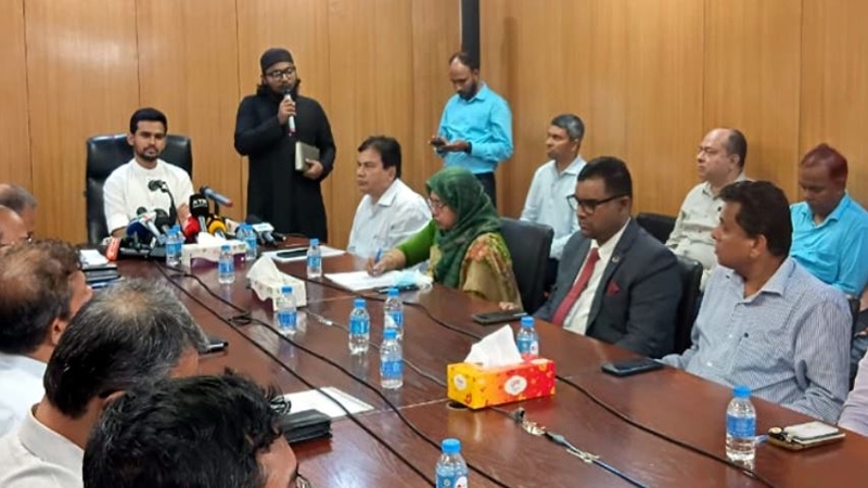 আর বসে থাকার সুযোগ নেই: আসিফ মাহমুদ